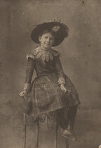 Portrait of Florence Irene Sallows, date unknown