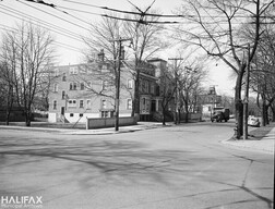 Inglis St. [corner of Young Ave.]