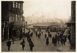 A view of EminÃ¶nÃ¼, Istanbul