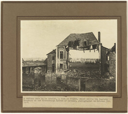 A curious ruin in Le Catelet