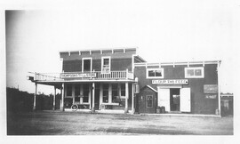 Thompson's Store - Northbrook