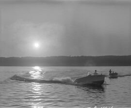 Boating in Kapasiwin Provincial Park, Alberta