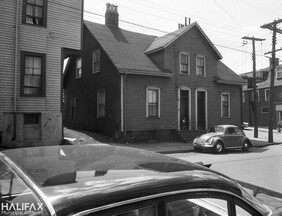 24-26 Creighton St.