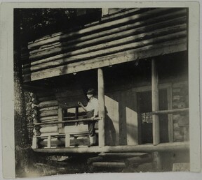 Man on a fishing trip in which Akseli Gallen-Kallela took part at Axel DurchmanÂ´s camp in Michigan, ca.1925.