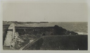 The shore at Kustaanmiekka